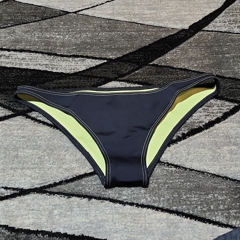 VICTORIA SECRET 2015 THE SEXIEST CHEEKY BIKINI SWIW BOTTOM BLACK & NEON